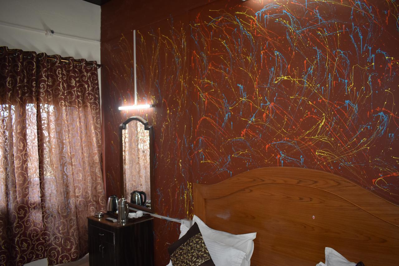 Hotel Akanksha Anand Plaza Mussoorie Esterno foto