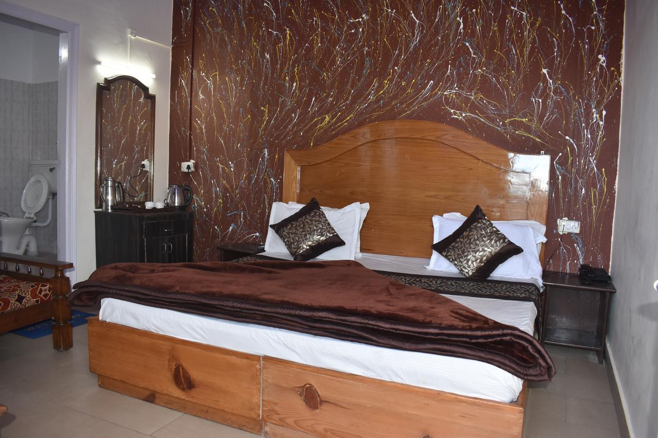 Hotel Akanksha Anand Plaza Mussoorie Esterno foto